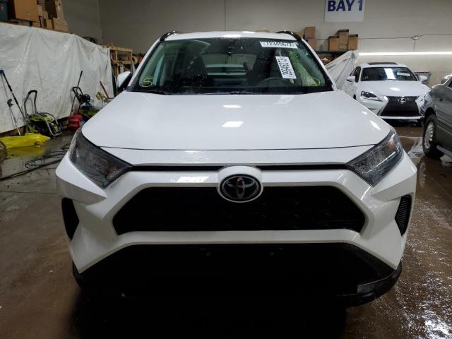 Photo 5 from auction – 2019 TOYOTA RAV4 LE with VIN 2T3G1RFV2KW083657