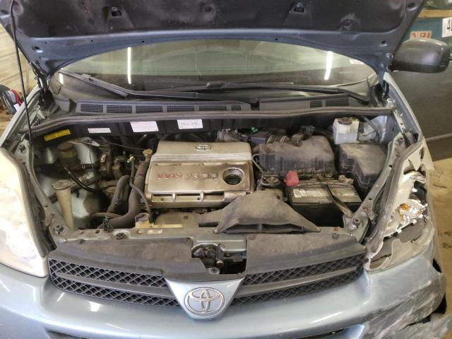 Photo 12 from auction – 2005 TOYOTA SIENNA LE with VIN 5TDBA23CX5S042588