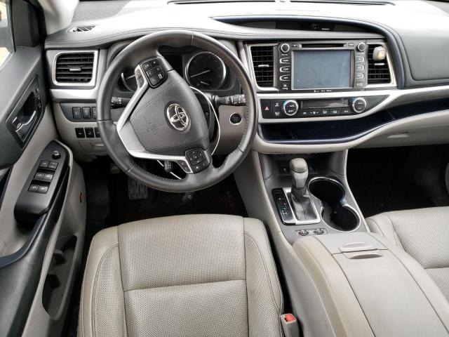 Zdjęcie 8 z aukcji – 2019 TOYOTA HIGHLANDER z VIN 5TDDZRFH7KS708139