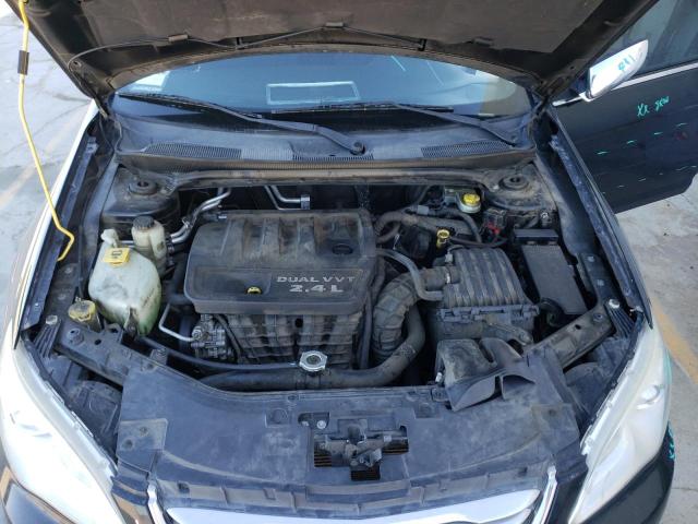 Photo 11 from auction – 2012 CHRYSLER 200 LX with VIN 1C3CCBAB2CN292021