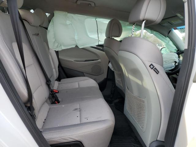 Photo 10 from auction – 2018 HYUNDAI TUCSON SEL with VIN KM8J3CA47JU709254