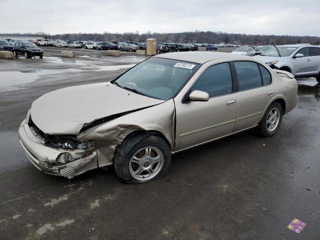 NISSAN MAXIMA GLE 1996 with VIN JN1CA21D4TT131171 - Photo from auction