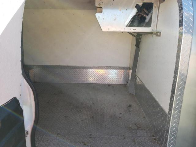 Photo 11 from auction – 2002 CHEVROLET EXPRESS G3 with VIN 1GCHG39R621246968