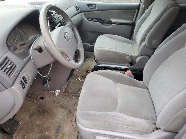 Photo 7 from auction – 2005 TOYOTA SIENNA LE with VIN 5TDBA23C35S054341
