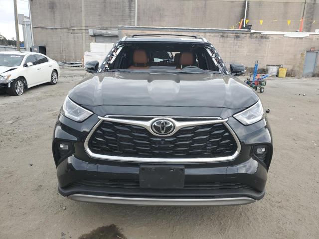 Photo 5 from auction – 2022 TOYOTA HIGHLANDER with VIN 5TDFZRBH5NS183522