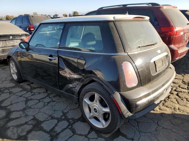 Photo 2 from auction – 2004 MINI COOPER with VIN WMWRC33444TJ59636