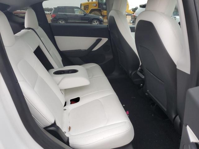 Photo 10 from auction – 2020 TESLA MODEL Y with VIN 5YJYGDEE4LF052991
