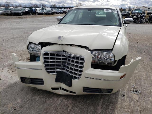 Photo 5 from auction – 2010 CHRYSLER 300 TOURIN with VIN 2C3CA5CV7AH199791