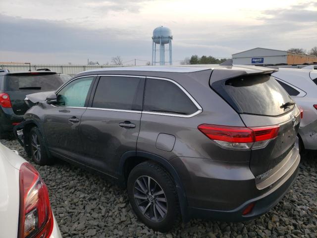 Photo 2 from auction – 2018 TOYOTA HIGHLANDER with VIN 5TDJZRFH7JS552024
