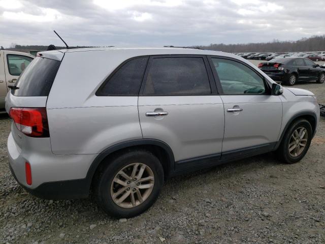 Photo 3 from auction – 2015 KIA SORENTO LX with VIN 5XYKT3A68FG593386
