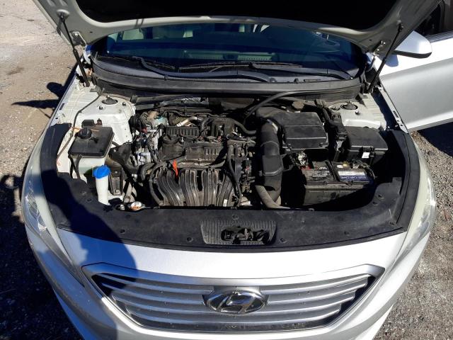 Photo 11 from auction – 2015 HYUNDAI SONATA SE with VIN 5NPE24AF2FH014455