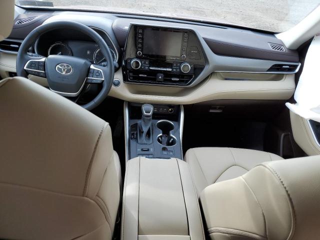 Photo 8 from auction – 2022 TOYOTA HIGHLANDER with VIN 5TDHZRBH9NS577470