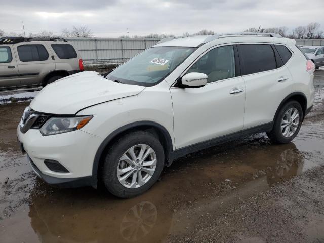 NISSAN ROGUE S 2015 с VIN KNMAT2MT3FP533570 - Фото с аукциона