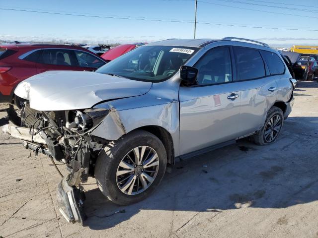 NISSAN PATHFINDER 2017 مع رقم تعريف المركبة 5N1DR2MN7HC618320 - صورة من المزاد