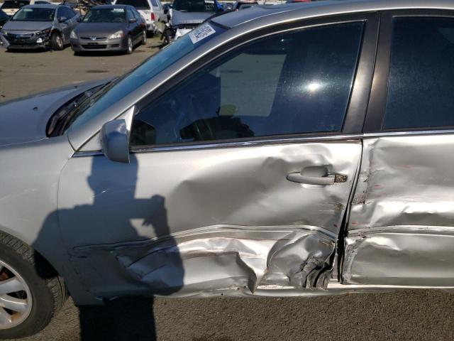 Photo 7 from auction – 2003 TOYOTA CAMRY LE with VIN 4T1BF30KX3U059849