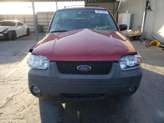 Photo 5 from auction – 2005 FORD ESCAPE XLT with VIN 1FMYU93175KA35206