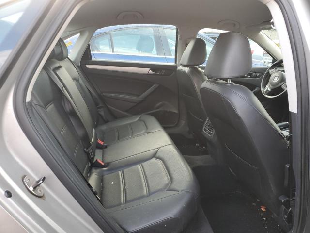 Photo 10 from auction – 2013 VOLKSWAGEN PASSAT SE with VIN 1VWBH7A30DC033679