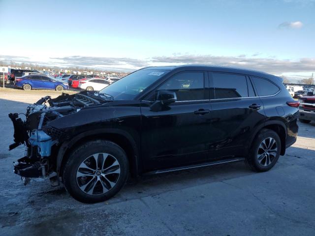 Photo 1 from auction – 2022 TOYOTA HIGHLANDER with VIN 5TDHZRBH4NS243766