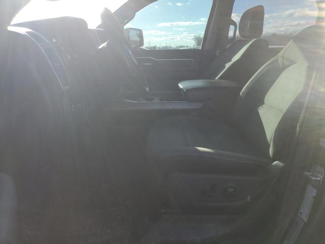 Photo 7 from auction – 2019 RAM 1500 BIG H with VIN 1C6RREFT0KN852227