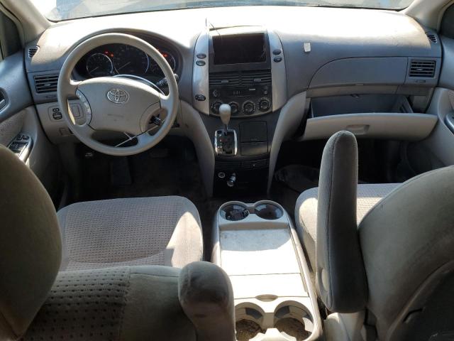Photo 8 from auction – 2006 TOYOTA UK with VIN 5TDZA23C46S536364
