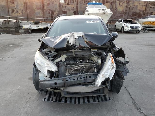 Photo 5 from auction – 2015 NISSAN VERSA NOTE with VIN 3N1CE2CP7FL383632