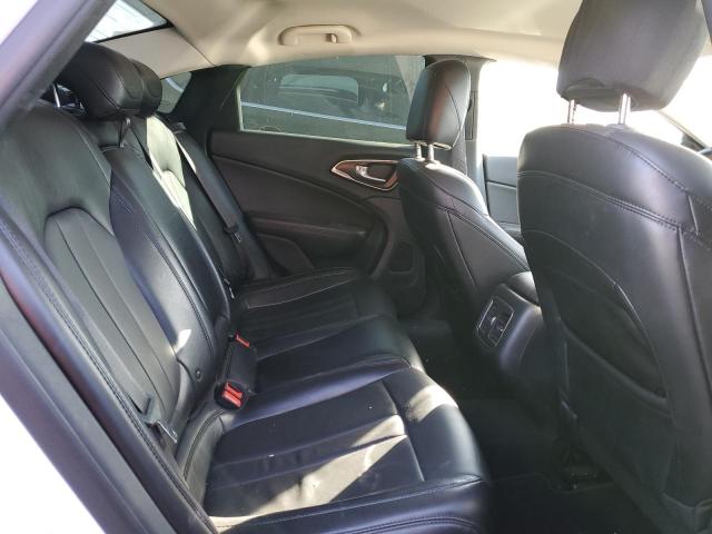 Photo 10 from auction – 2016 CHRYSLER 200 C with VIN 1C3CCCCB9GN147048