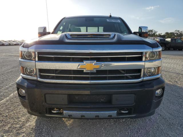 Photo 5 from auction – 2018 CHEVROLET SILVERADO with VIN 1GC1KXEY2JF229932