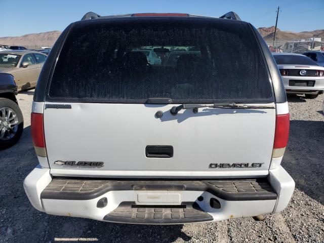 Photo 6 from auction – 2001 CHEVROLET BLAZER with VIN 1GNDT13W112173344