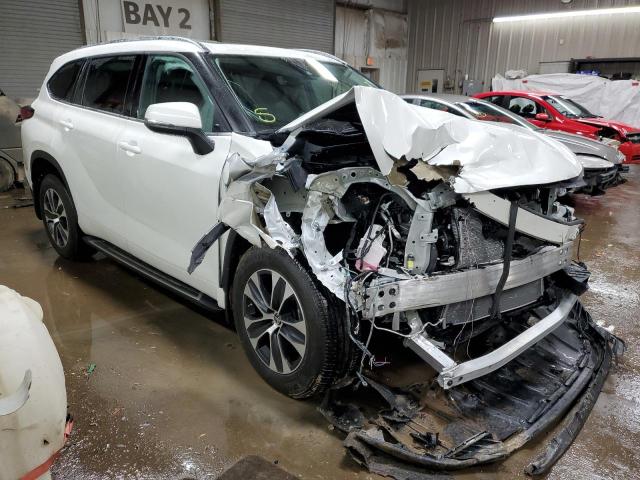 Photo 4 from auction – 2021 TOYOTA HIGHLANDER with VIN 5TDHZRBH6MS550726