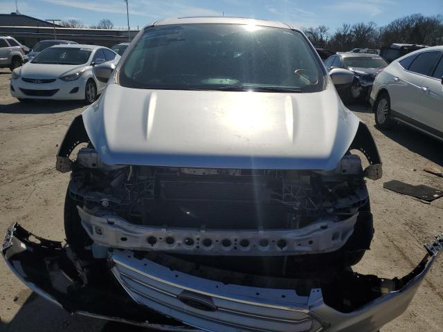 Photo 5 from auction – 2017 FORD ESCAPE SE with VIN 1FMCU9GD7HUB51674