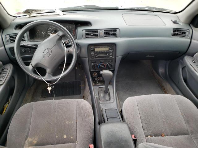 Photo 8 from auction – 2000 TOYOTA CAMRY CE with VIN 4T1BG22K4YU633941