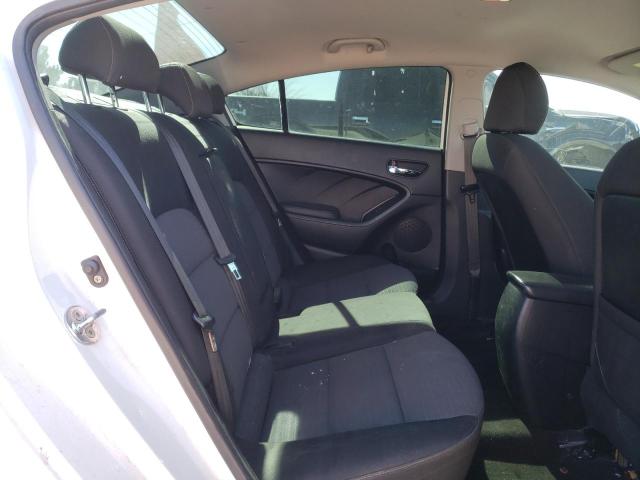 Photo 10 from auction – 2016 KIA FORTE LX with VIN KNAFX4A61G5484156