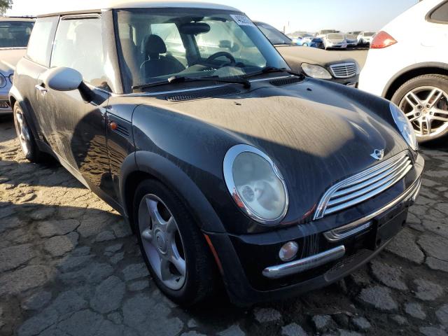 Photo 4 from auction – 2004 MINI COOPER with VIN WMWRC33444TJ59636
