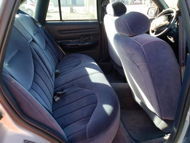 Photo 10 from auction – 1996 FORD CROWN VICT with VIN 2FALP73W6TX193400