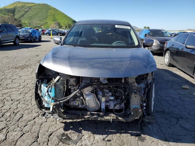 Photo 5 from auction – 2018 NISSAN ROGUE S with VIN KNMAT2MTXJP604756