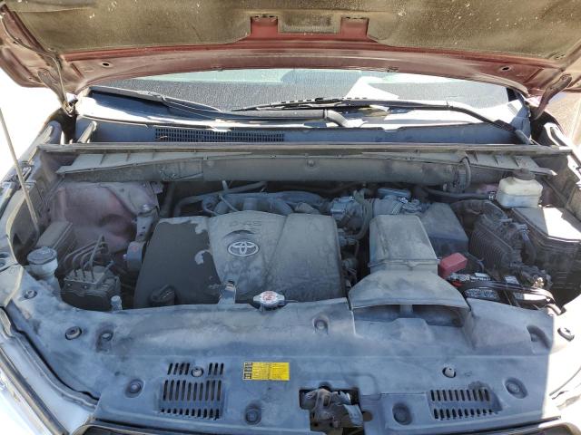 Photo 12 from auction – 2017 TOYOTA HIGHLANDER with VIN 5TDKZRFH2HS233158