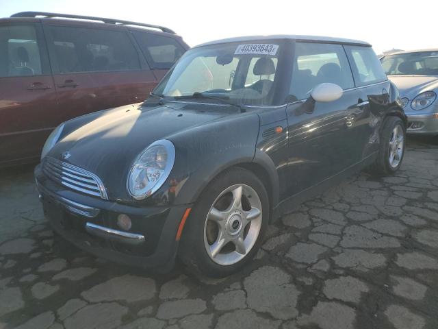 MINI COOPER 2004 with VIN WMWRC33444TJ59636 - Photo from auction