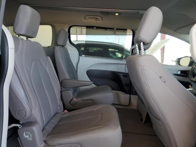 Photo 11 from auction – 2019 CHRYSLER PACIFICA T with VIN 2C4RC1FG1KR568887