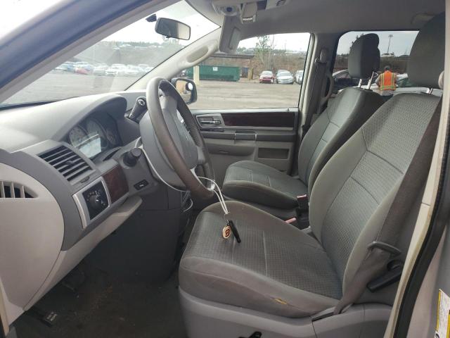 Photo 7 from auction – 2010 CHRYSLER TOWN & COU with VIN 2A4RR5D18AR397648
