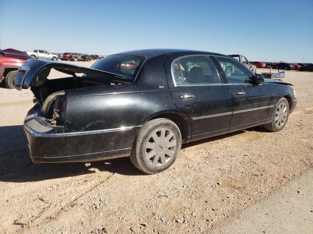 Photo 3 from auction – 2003 LINCOLN TOWN CAR C with VIN 1LNHM83W03Y655900