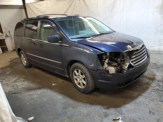 Photo 4 from auction – 2010 CHRYSLER TOWN & COU with VIN 2A4RR5D15AR423056