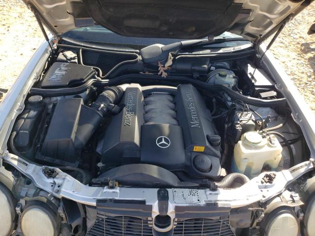 Photo 11 from auction – 2002 MERCEDES-BENZ E 430 with VIN WDBJF70J82B420003