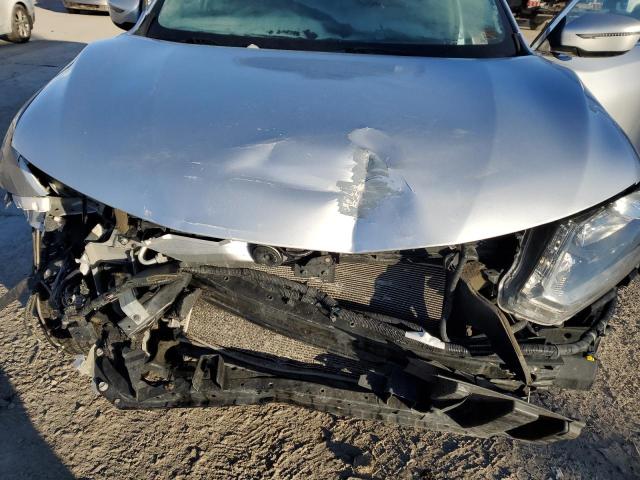 Photo 11 from auction – 2016 NISSAN ROGUE S with VIN 5N1AT2MV4GC891668
