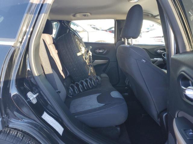 Photo 10 from auction – 2018 JEEP CHEROKEE L with VIN 1C4PJLCB0JD565563