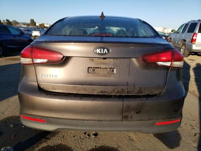 Photo 6 from auction – 2017 KIA FORTE LX with VIN 3KPFL4A75HE148801