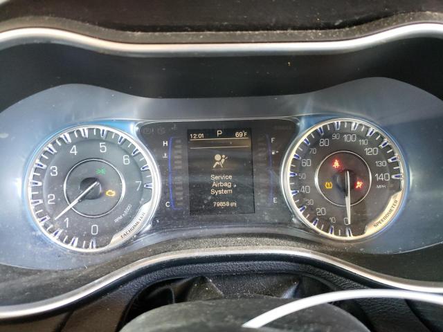 Photo 9 from auction – 2015 CHRYSLER 200 LIMITE with VIN 1C3CCCAB6FN700210