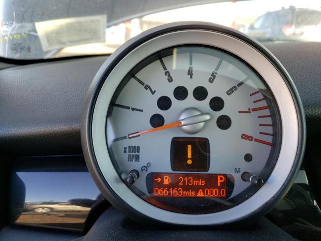 Photo 9 from auction – 2008 MINI COOPER CLU with VIN WMWML33538TN68235