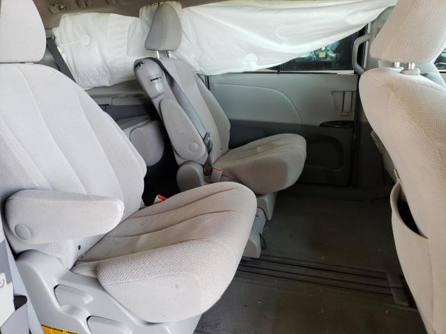 Photo 11 from auction – 2014 TOYOTA SIENNA LE with VIN 5TDKK3DC0ES442550