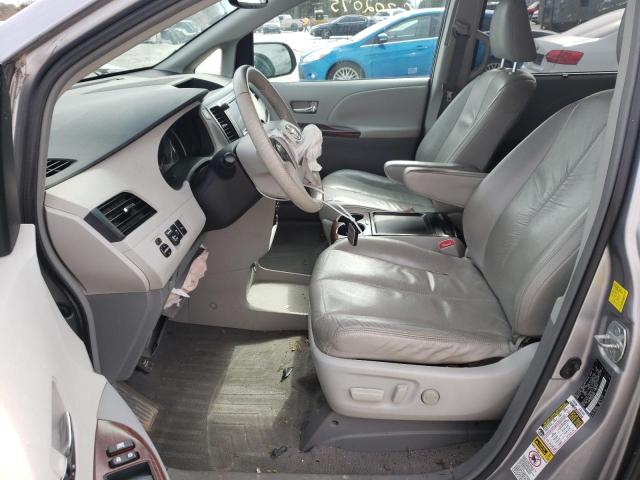 Photo 7 from auction – 2011 TOYOTA SIENNA XLE with VIN 5TDYK3DC2BS034878