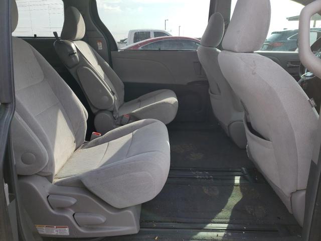 Photo 11 from auction – 2015 TOYOTA SIENNA LE with VIN 5TDKK3DC7FS685144